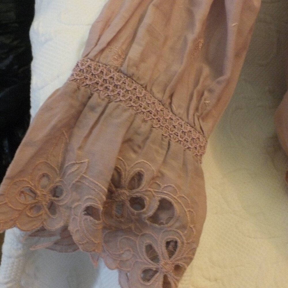 Vintage Embroidered Romantic Long Sleeve Top in Lilac with Beaded Belt by Patric - Picture 5 of 14